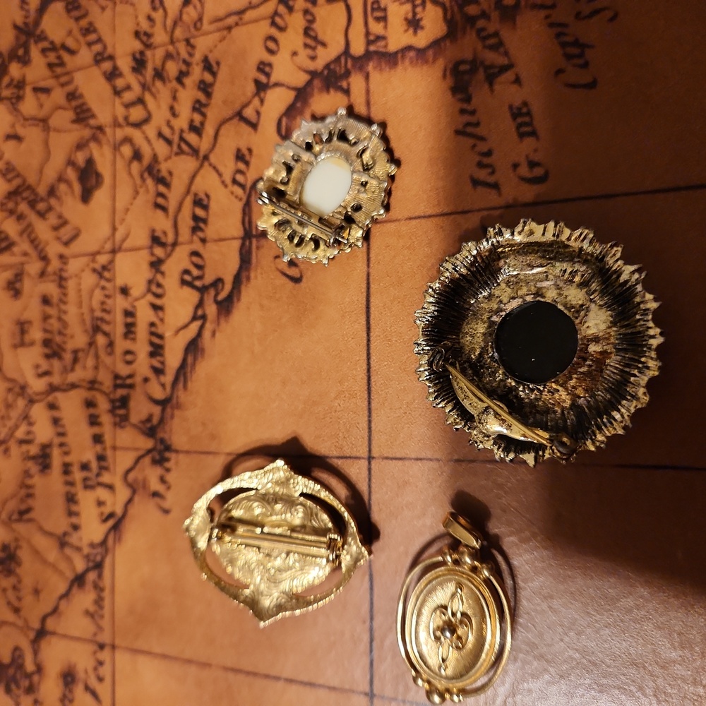 Cameo Bundle - image 6